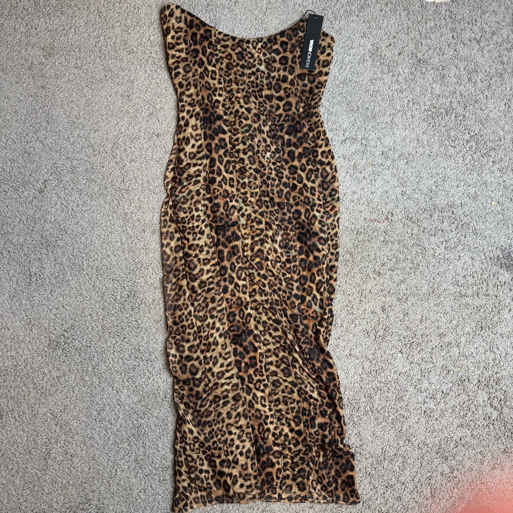 Fashion Nova Leopard Print Strapless Dress